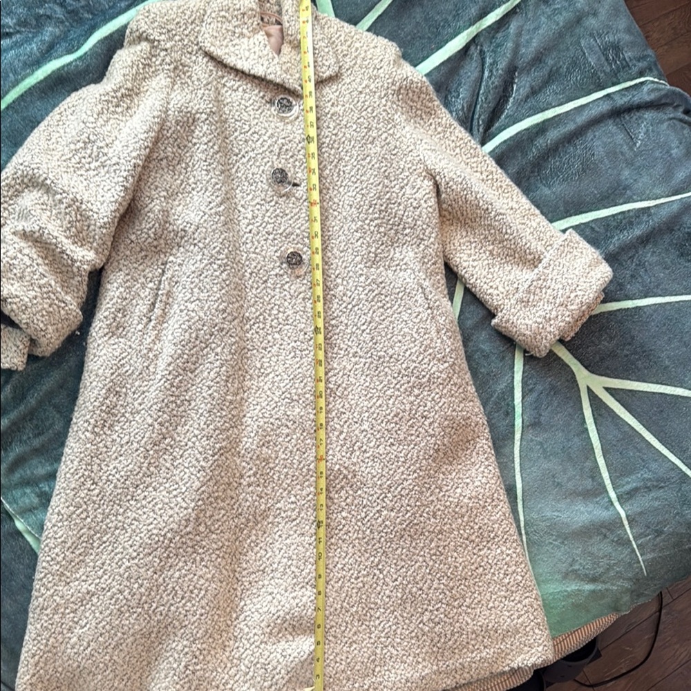 Cream Teddy Jacket with Hood and Warm Texture